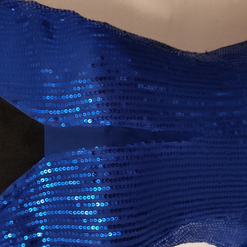 Dress - Picture 4 of 5